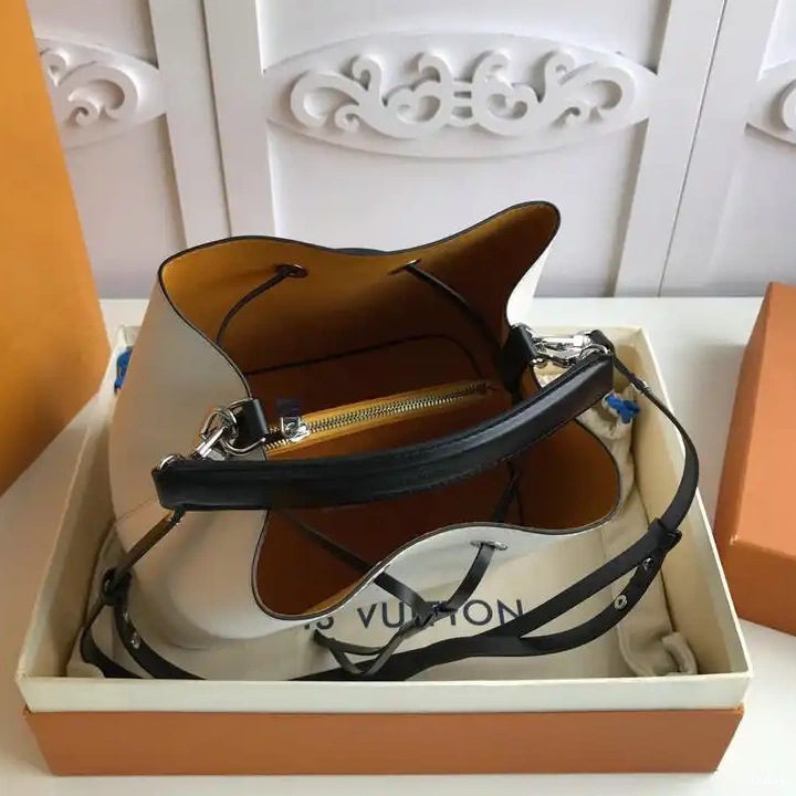 LV Bags 19T1L0463 0603